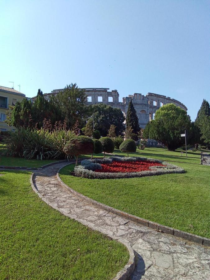 Hotel Soba Arena Pula Exteriér fotografie